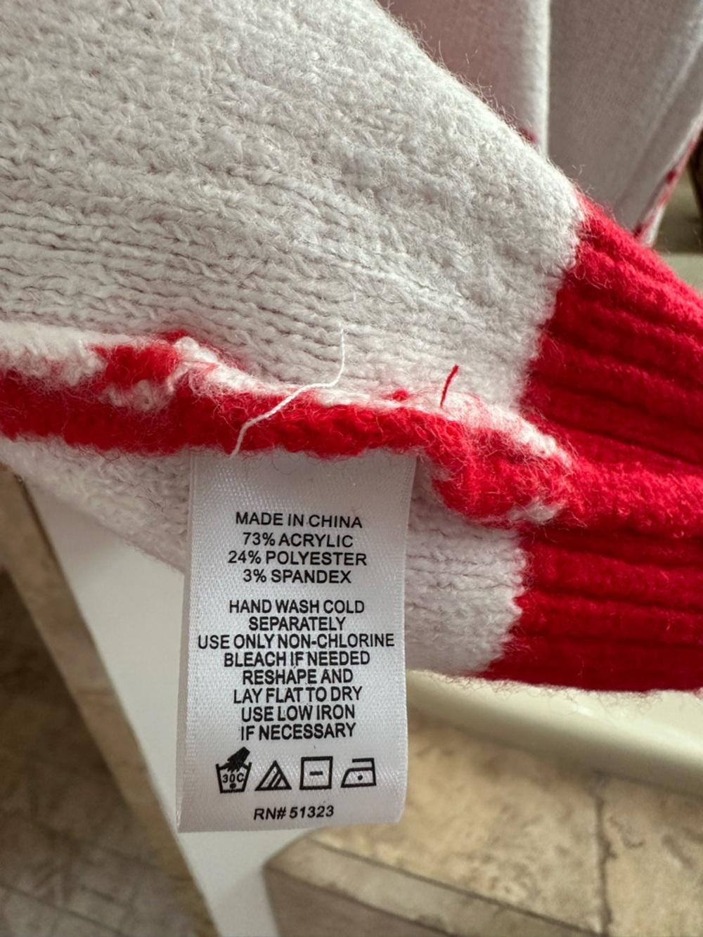 Cece Red SKI Crewneck Sweater - Women's Cozy Winter Pullover Size L - Picture 9 of 9